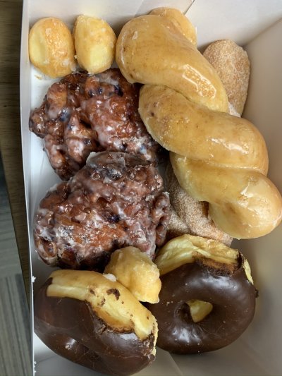 Ray's Donuts